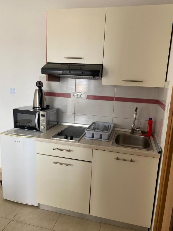 Apartmani Znaor Baška Voda Exterior foto